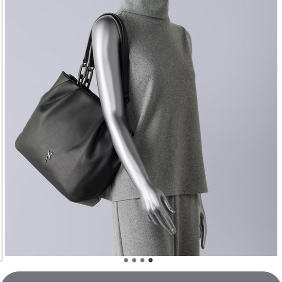 Vera Wang Black vegan Leather Daley Soft Tote - Picture 4 of 9